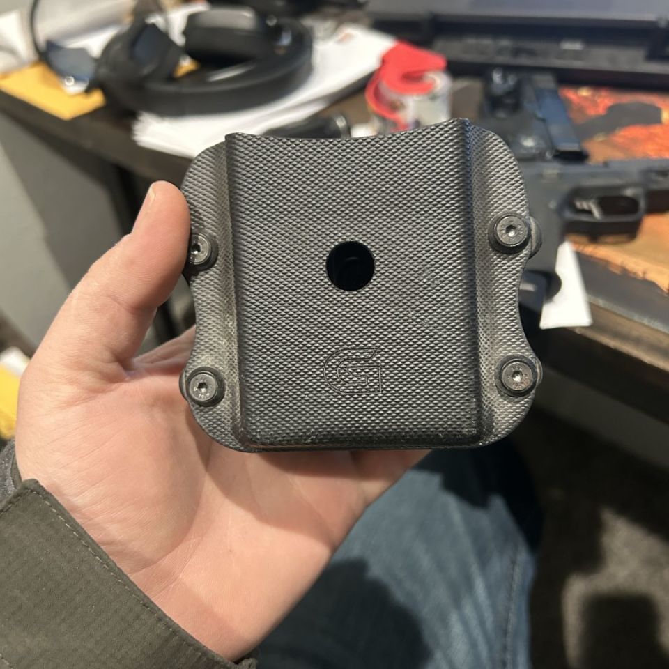 Post 5 - Ghost AR mag pouch with mount 