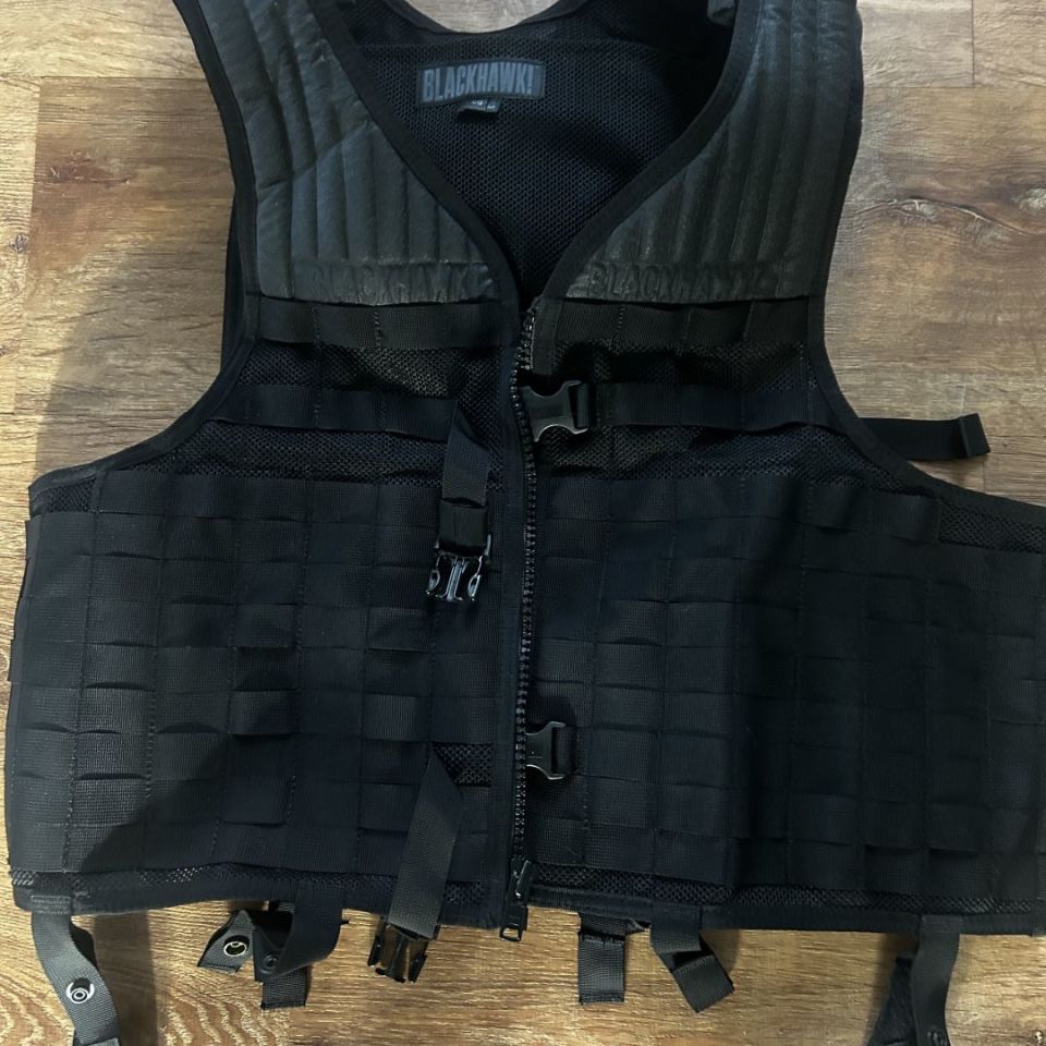 Post 1 - wts.  blackhawk tac vest. 