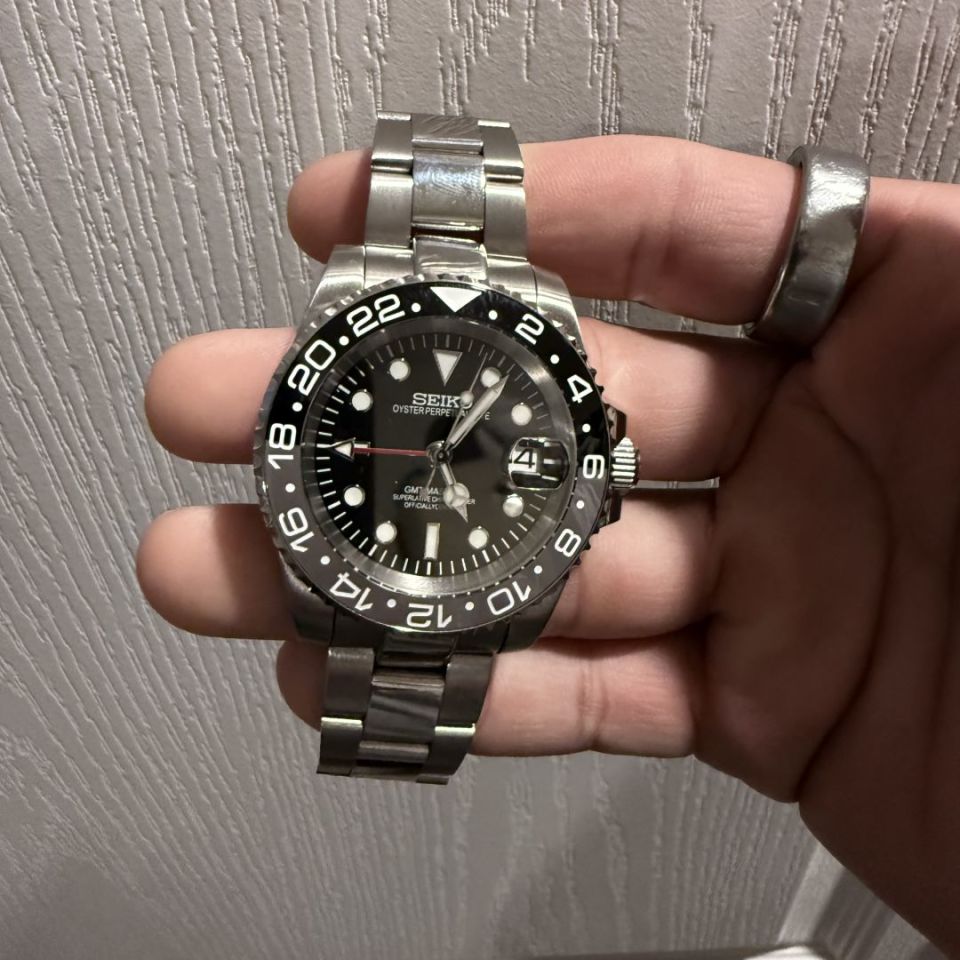 Post 3 - Seiko Mod GMT