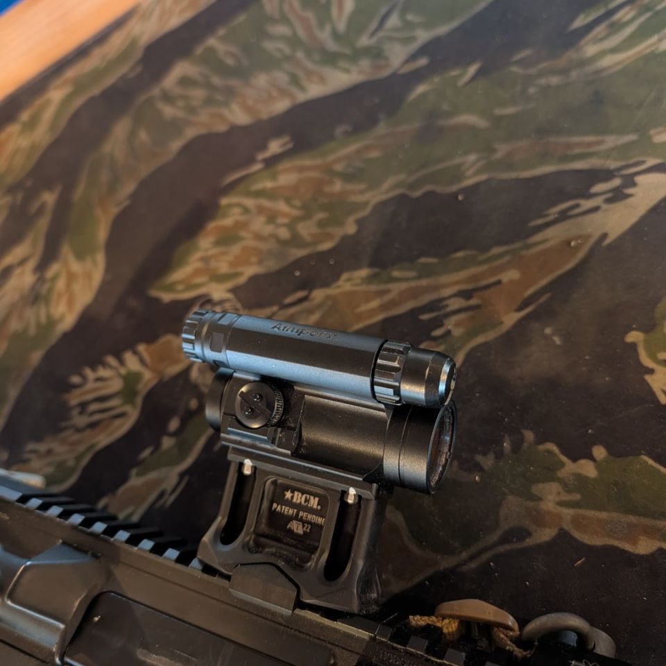Post 2 - Aimpoint Comp M5