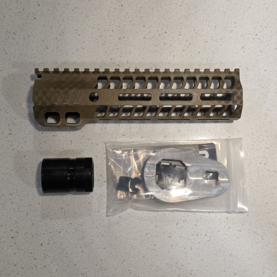 Post 5 - SLR 8" Helix MLOK Handguard 