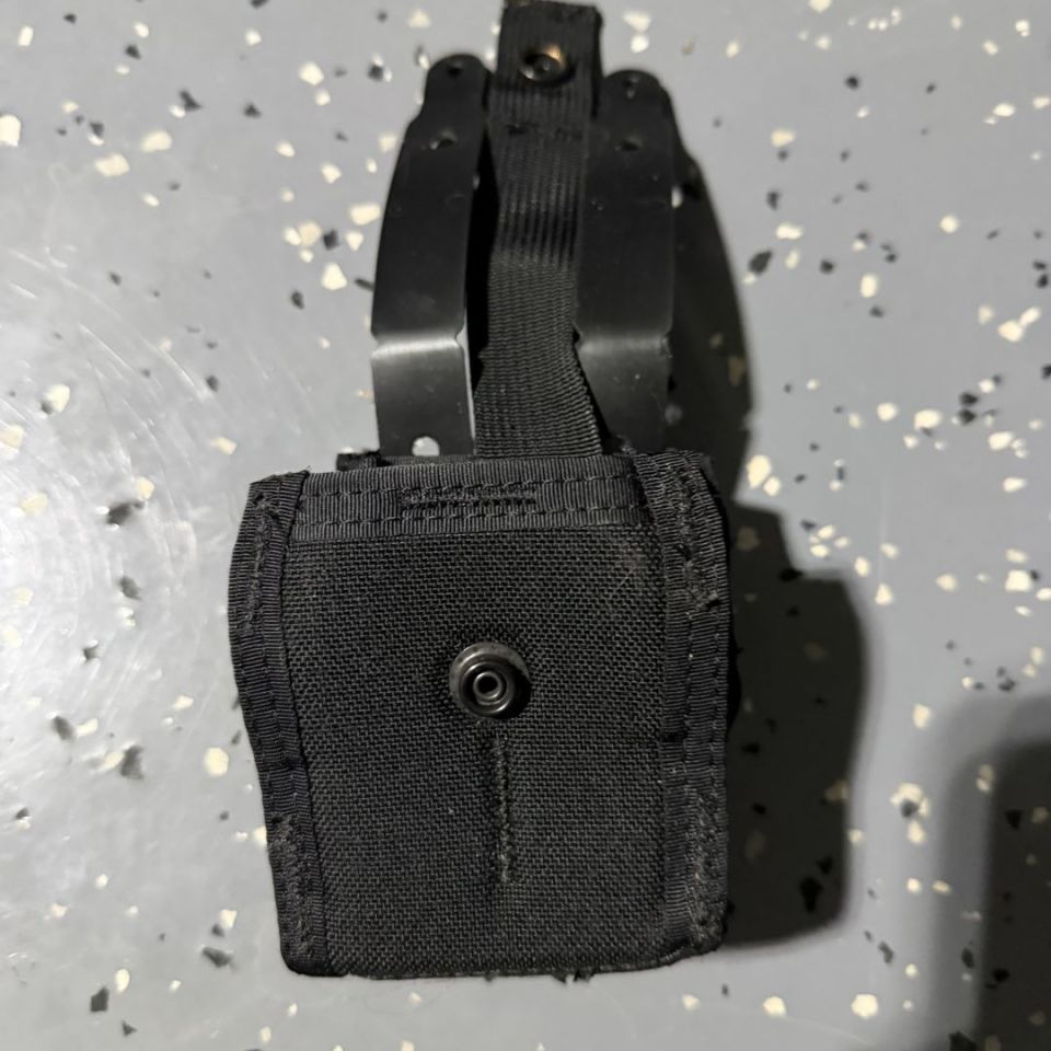 Post 3 - HSGI Double Handcuff Pouch 