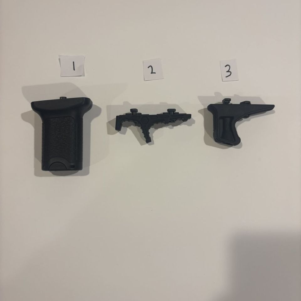 Post 4 - M-Lok Foregrips