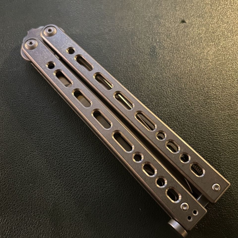 Post 2 - Beat ope USA butterfly knife 
