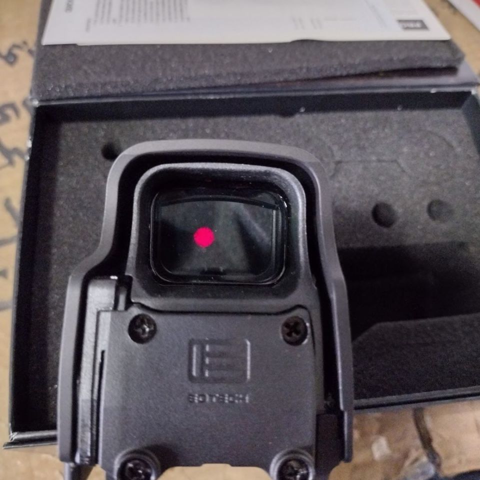Post 4 - New in box Eotech 518.A65