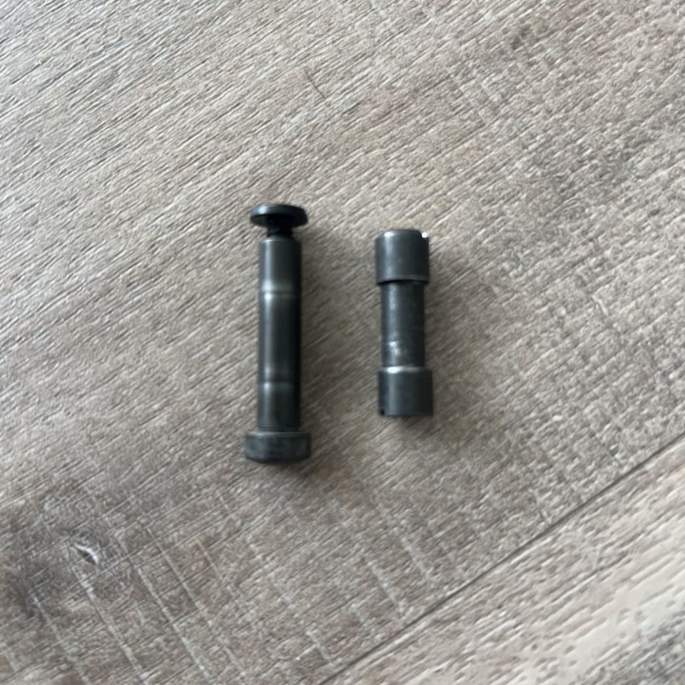 Post 4 - Colt front pins 