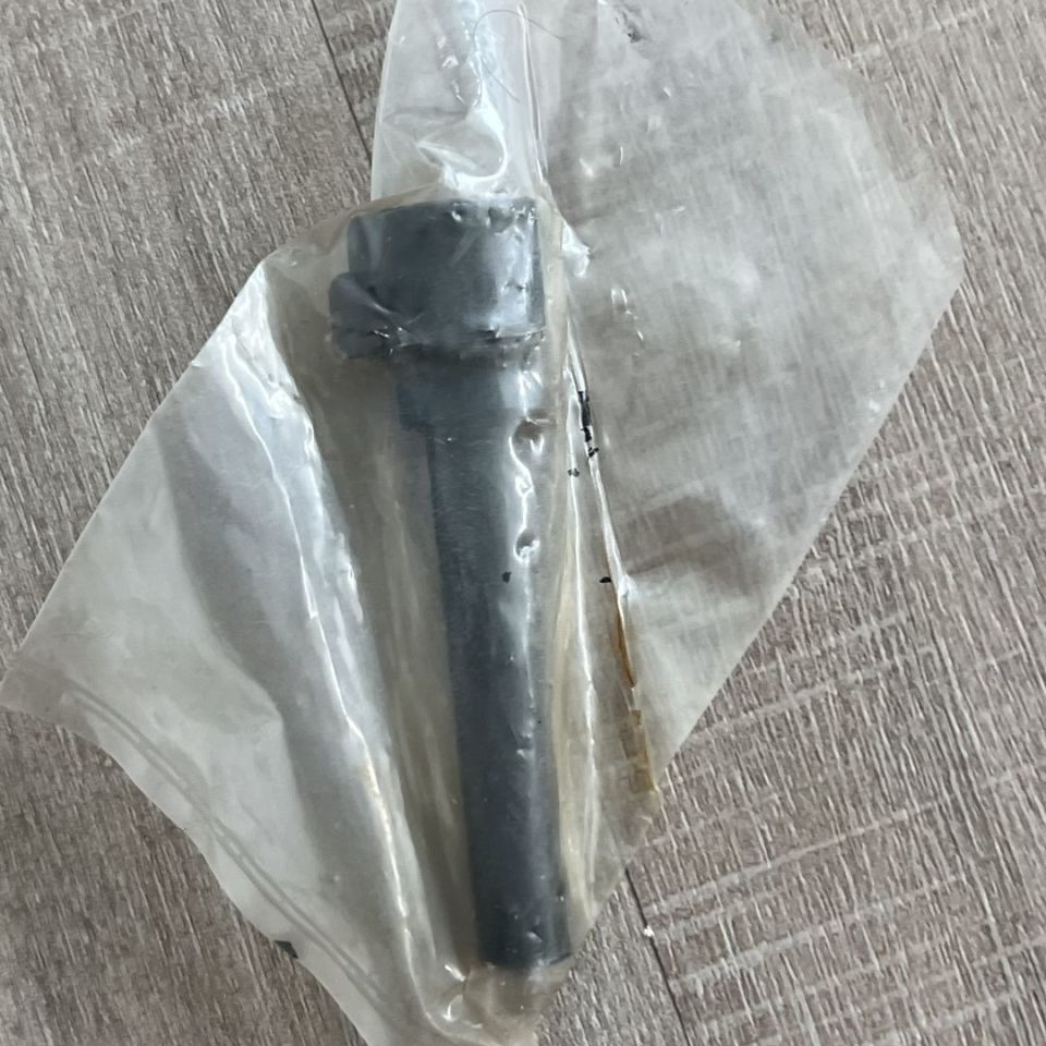 Post 5 - Arsenal Bulgarian 107 bolt