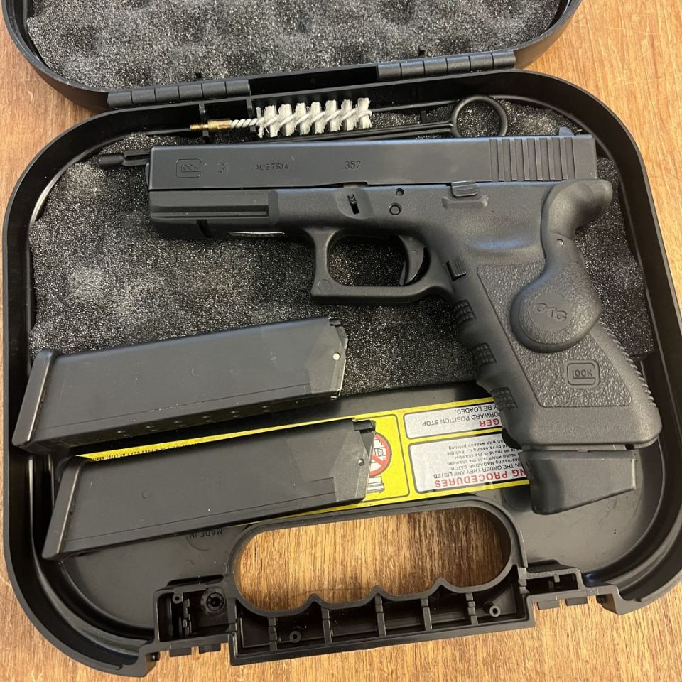 Post 1 - Glock 31 .357 Sig Early Gen