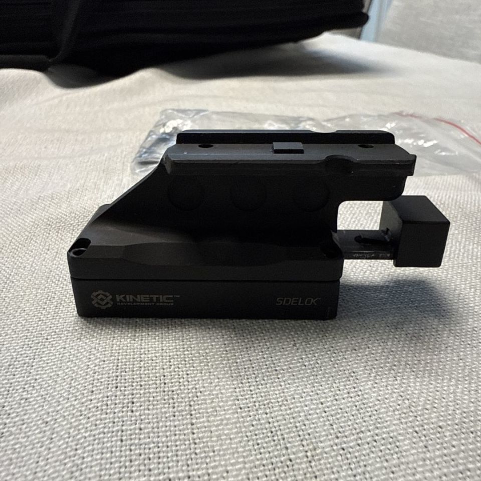 Post 1 - KDG SDELOC AIMPOINT t2