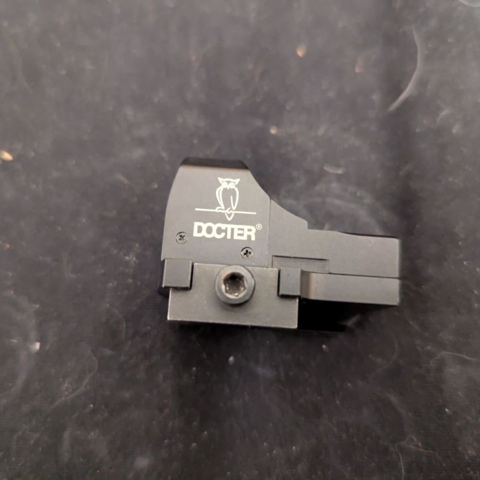 Post 1 - Docter optic read ad