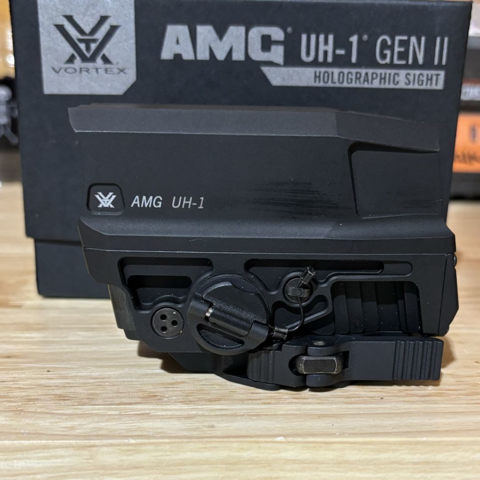 Post 1 - LIKE NEW VORTEX UH-1 