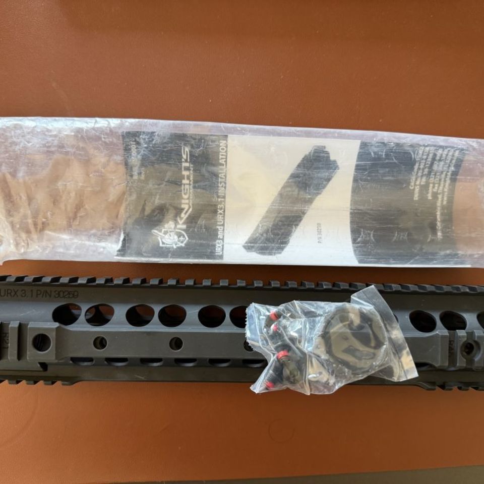 Post 1 - SR25 urx3.1 handrail 30259