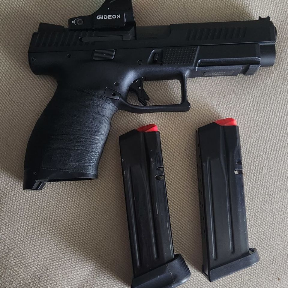 Post 1 - Cz p10 sc