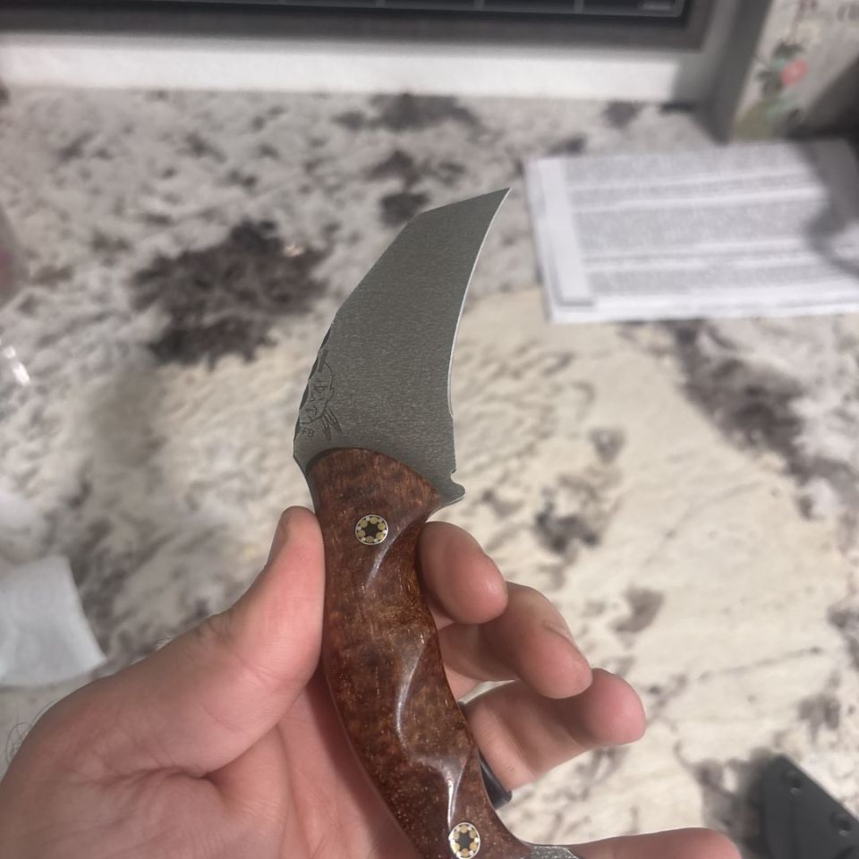 Post 2 - HFB Karambito with mosaic pins