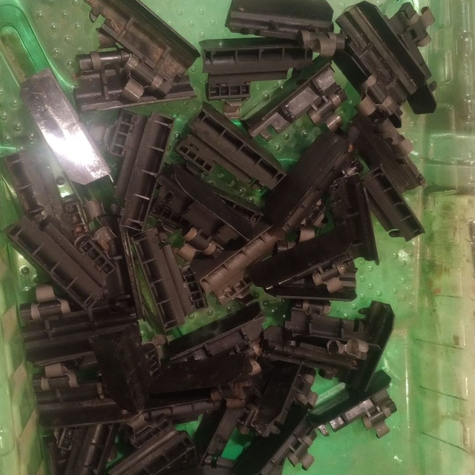 Post 1 - 176 M27 Starter tabs