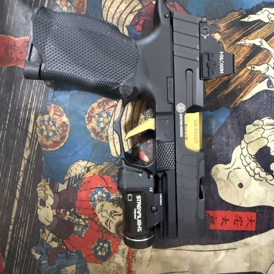 Post 1 - Sig P365 Spectre x Icarus Grip