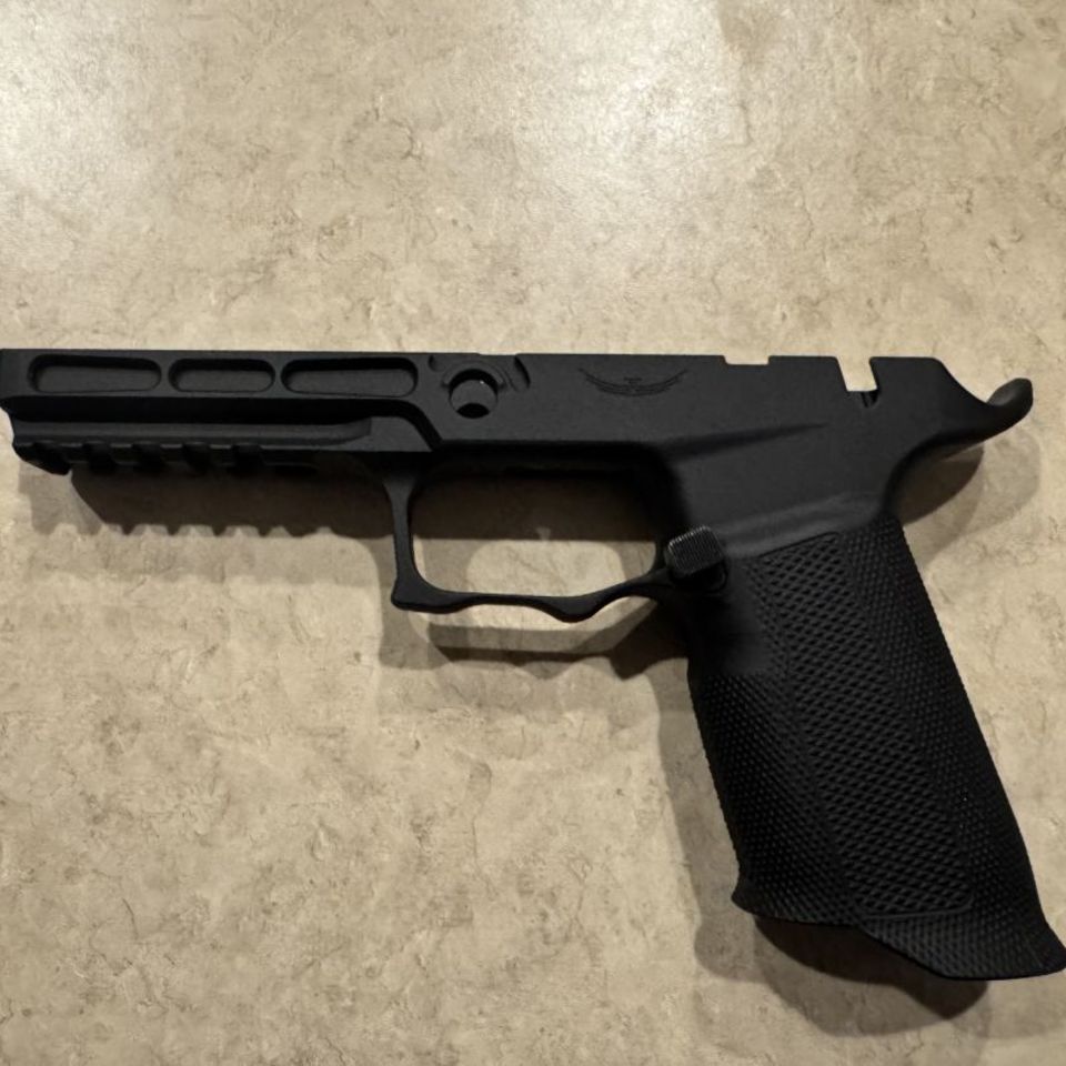 Post 1 - Icarus A.C.E. 320 SOCOM Full