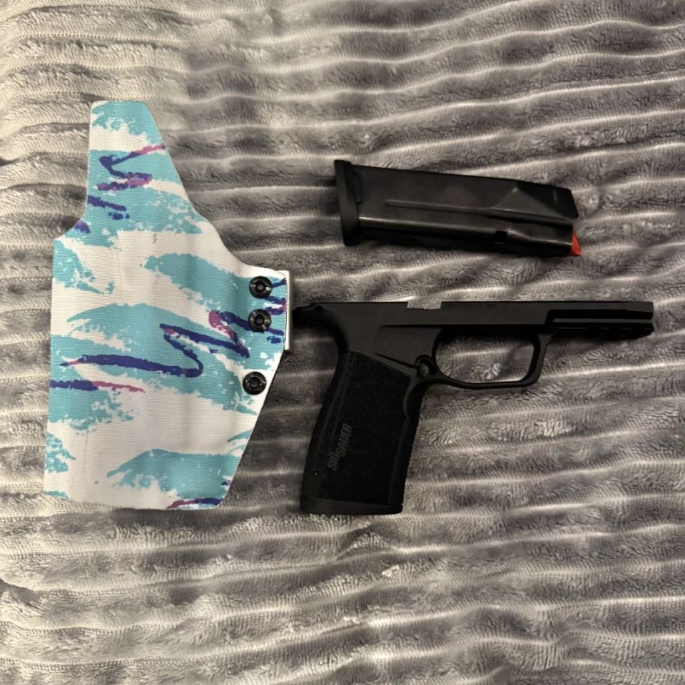 Post 1 - Sigmacro frame/mag And HOLSTER