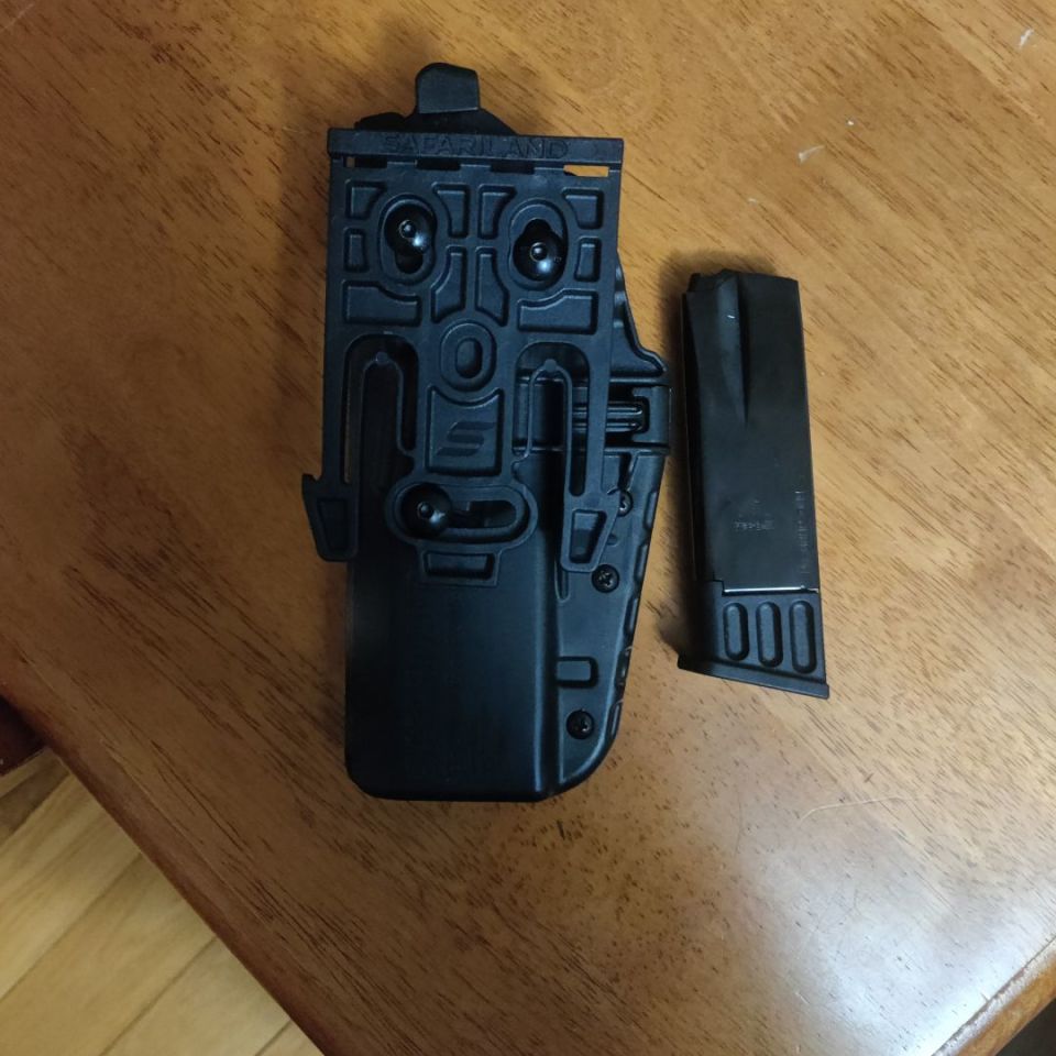 Post 3 - Safariland Browning Hi Power