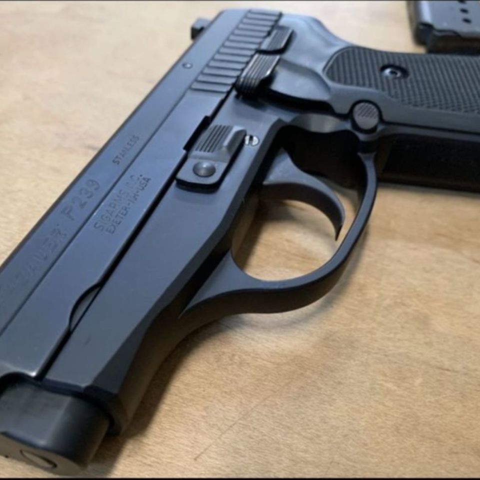 Post 4 - Sig P239 9mm Package many mags