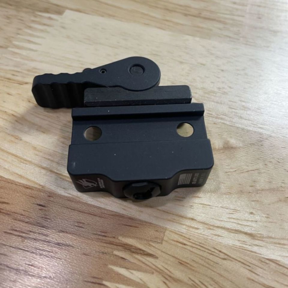 Post 2 - ADM 4107 QD MOUNT