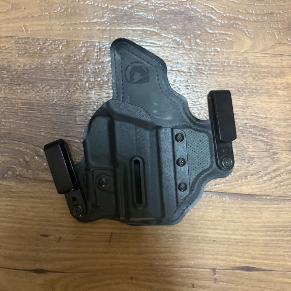 Post 5 - Black Arch Holster for C2