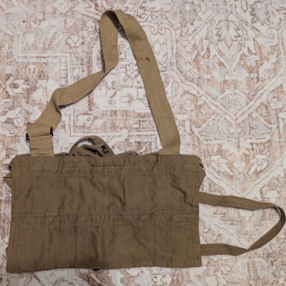 Post 4 - WWI US 1918 Grenade Vest