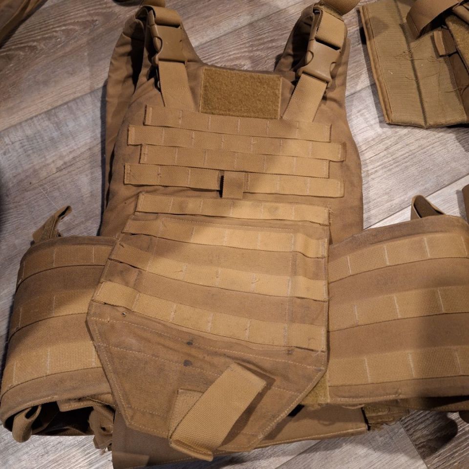 Post 5 - usmc gen 2 carrier large