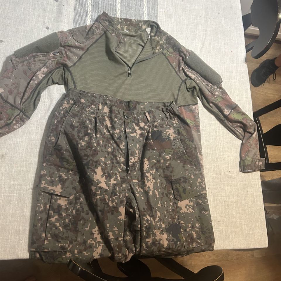 Post 1 - South Korean Combat Shirt/pant