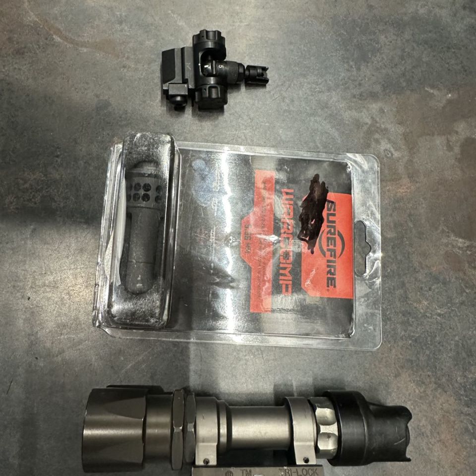 Post 4 - Surefire, A.R.M.S., Scar Sight