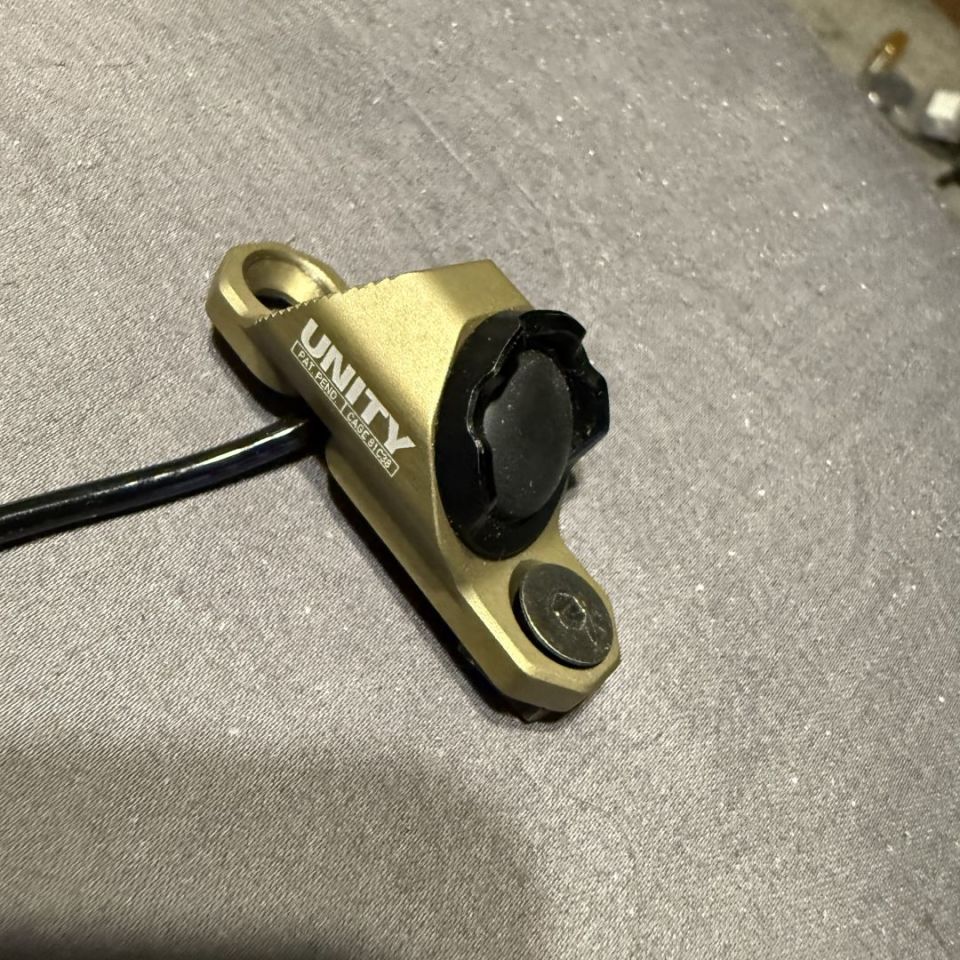 Post 4 - Unity hot button mlok