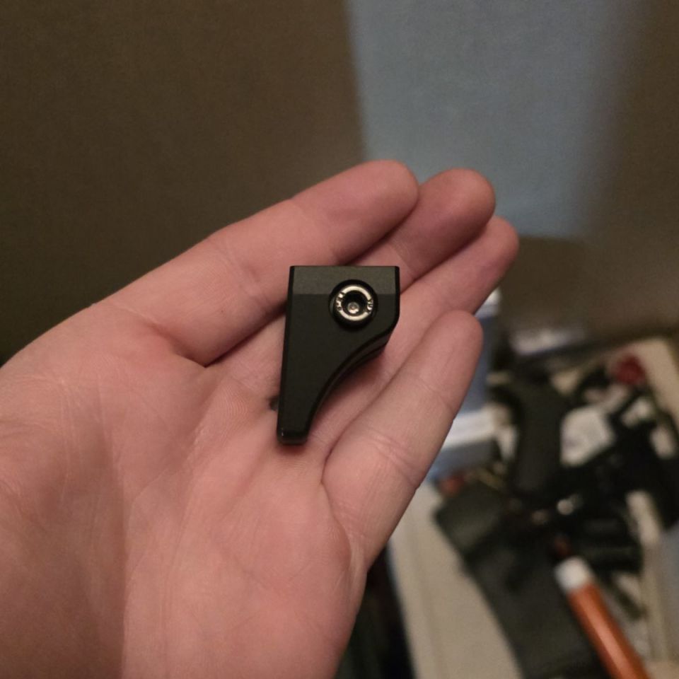 Post 3 - KRISS Handstop