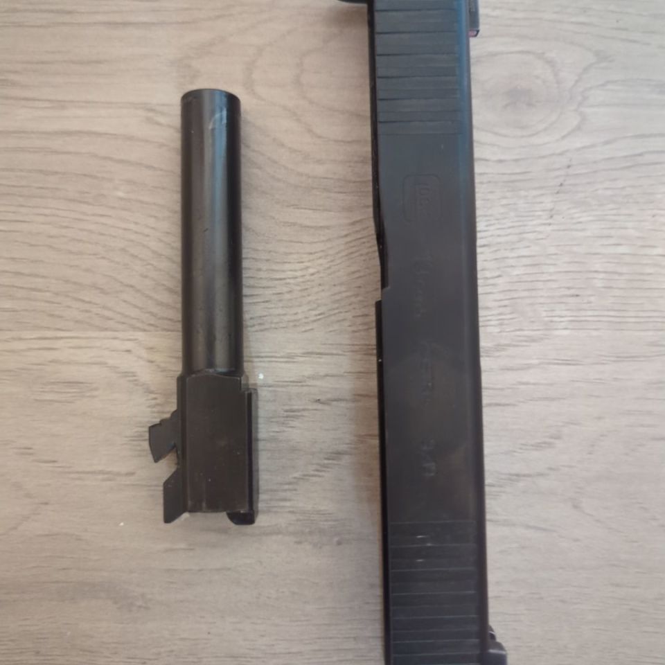 Post 5 - Glock 19 Gen 5 slide, Stripped
