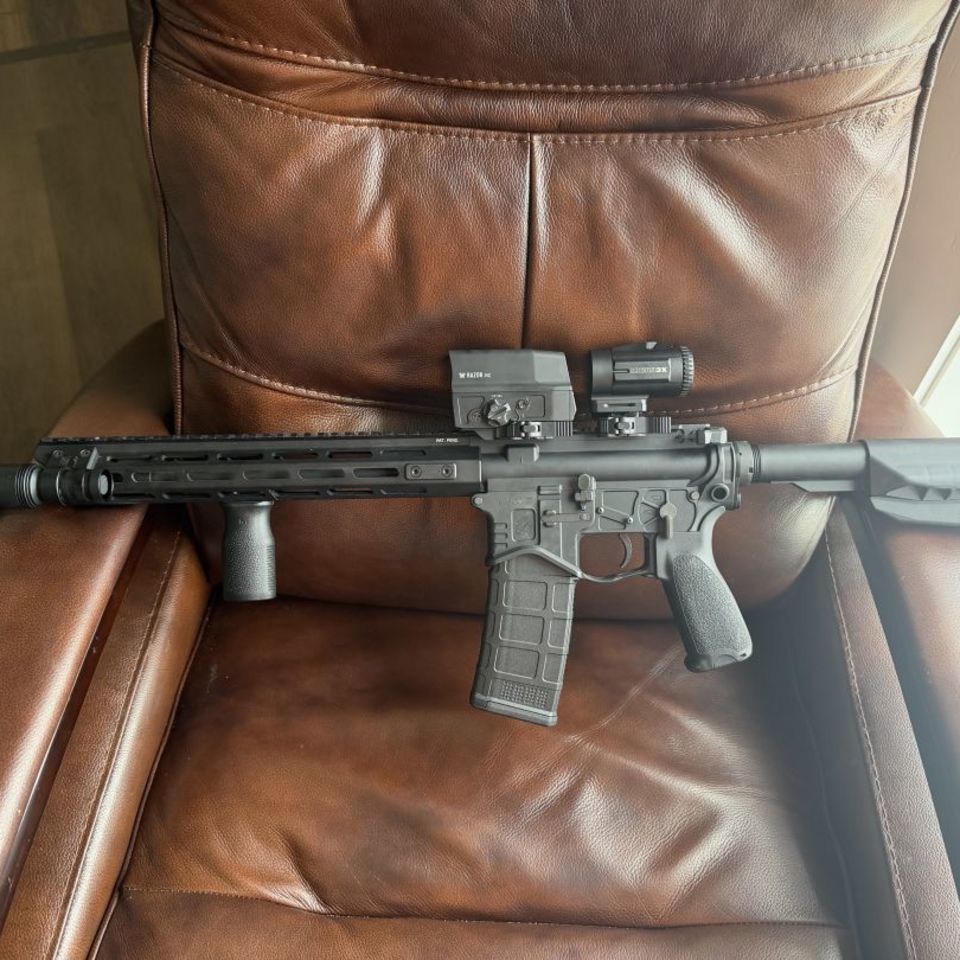 Post 3 - Vortex amg uh1 with magnifier