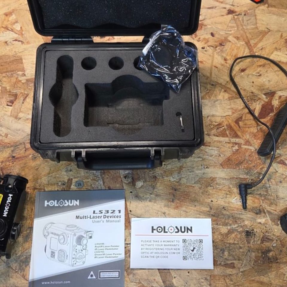 Post 1 - HOLOSUN LS321G