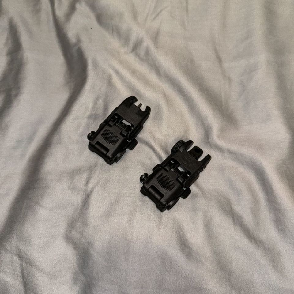Post 4 - MBUS flip up sights