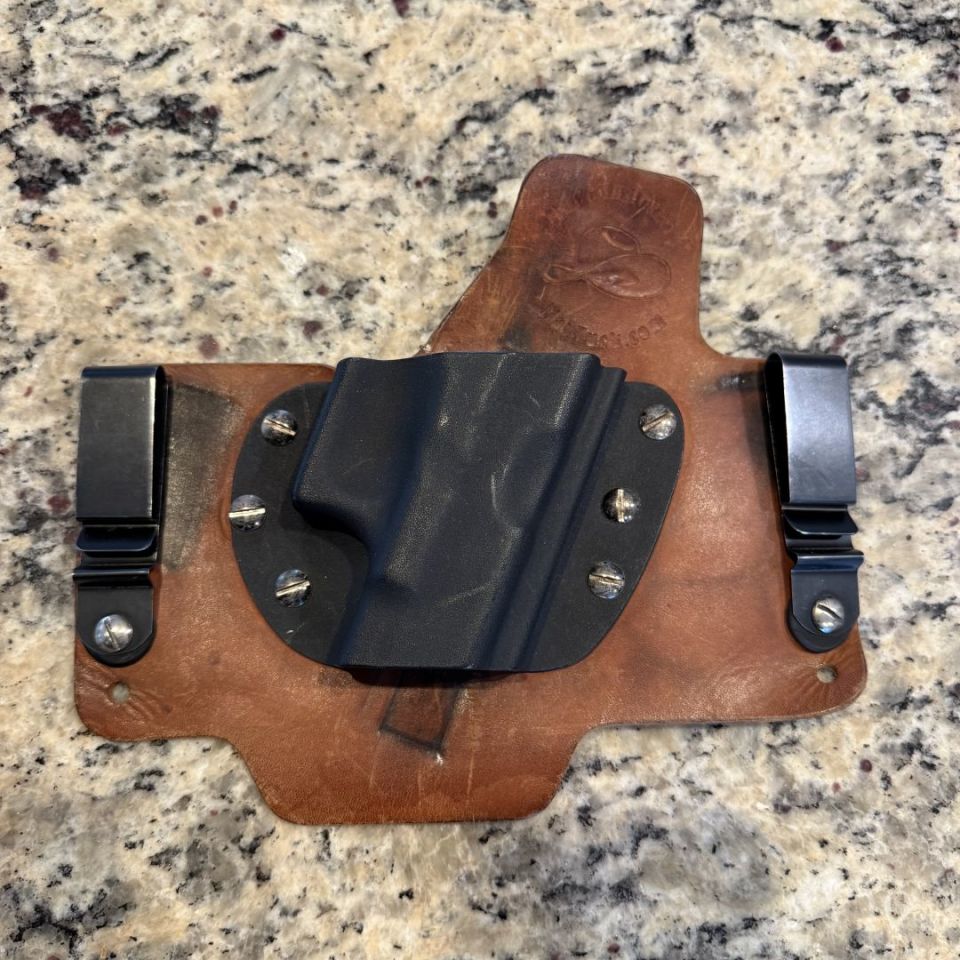Post 4 - G19 Holsters