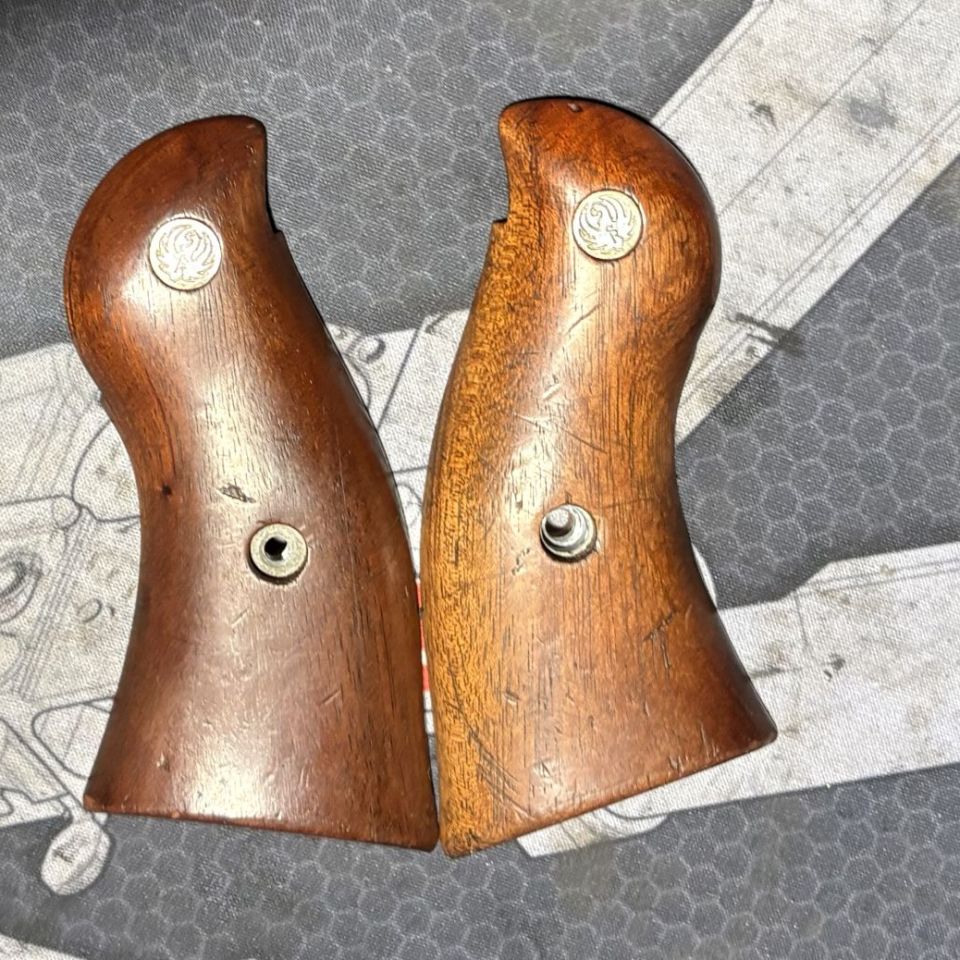 Post 2 - Ruger Redhawk Grips