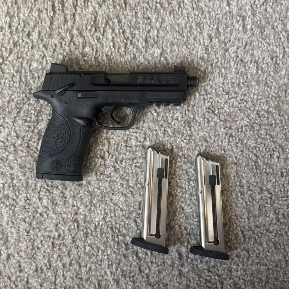 Post 2 - S&W M&P 22 compact w/threaded 