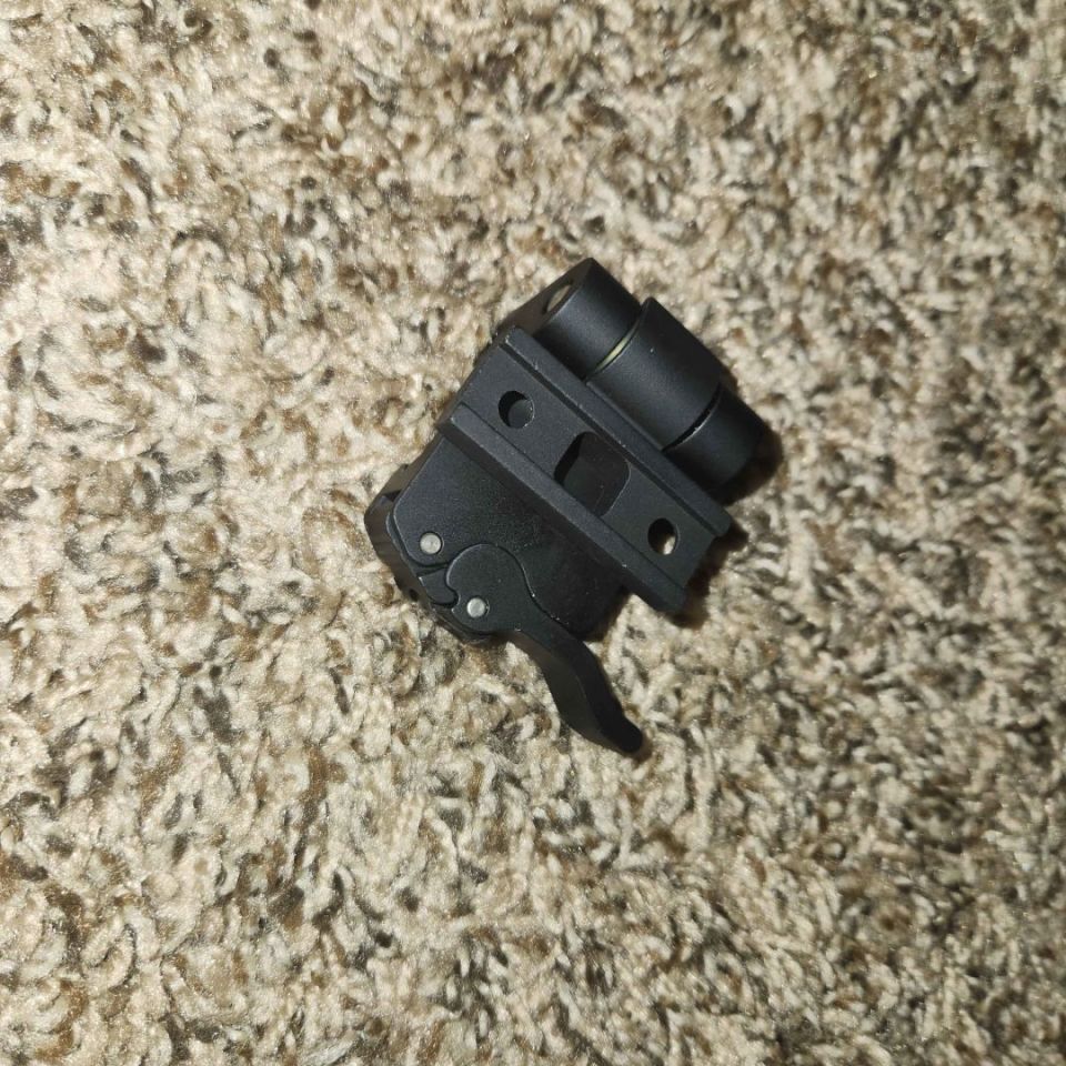 Post 4 - Eotech STS Magnifier Mount