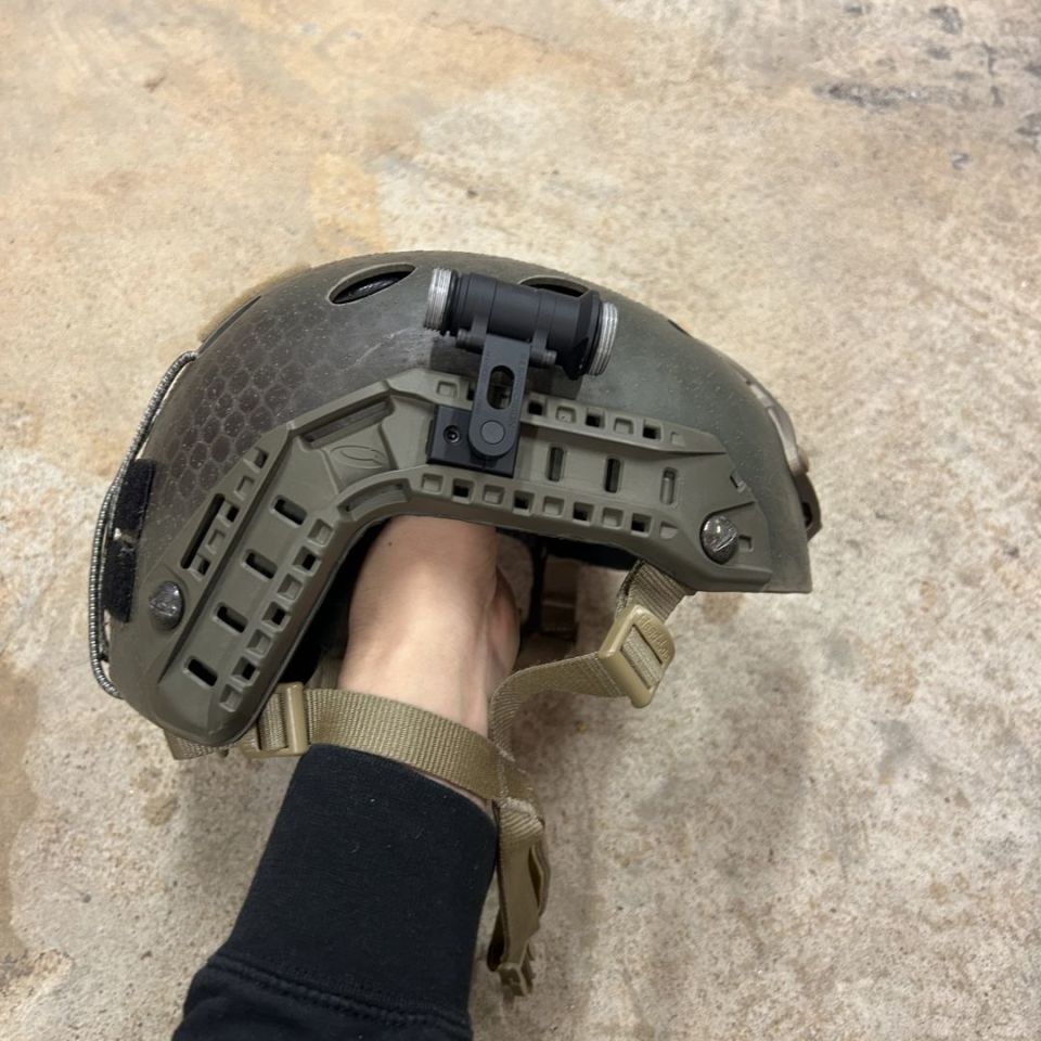 Post 1 - Opscore Fast Carbon w SF Rails