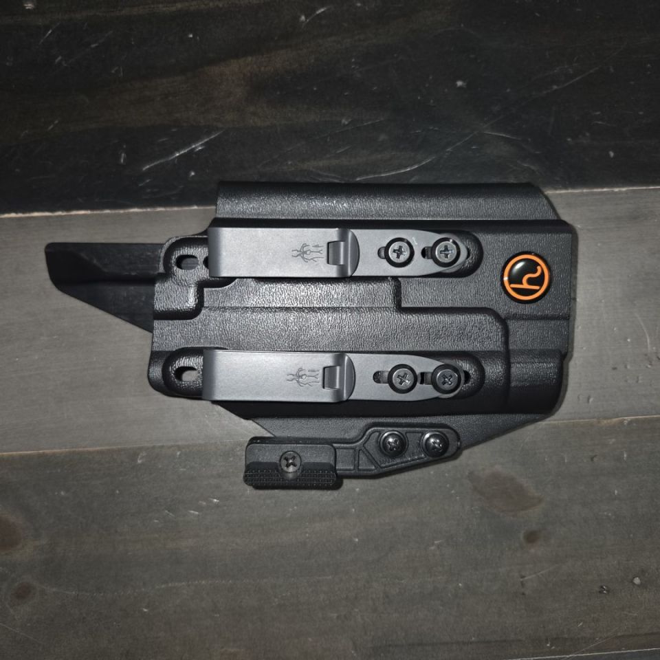 Post 1 - Henry Holsters Spark for Glock