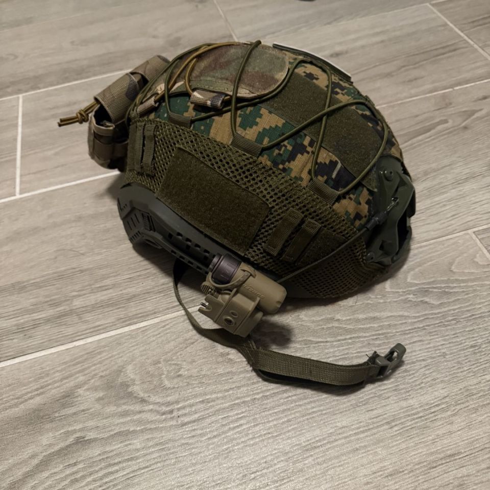 Post 1 - Helmet with Surefire HL1