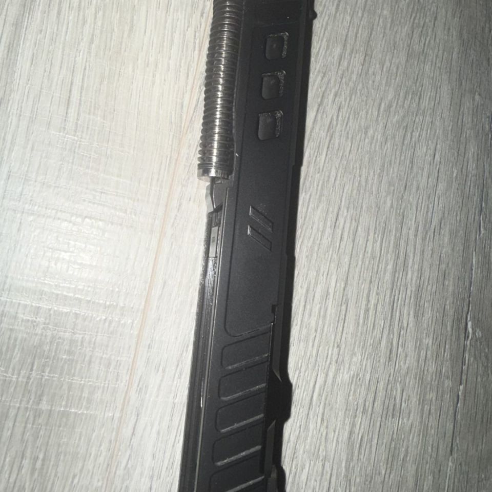 Post 3 - Zev OZ9 slide