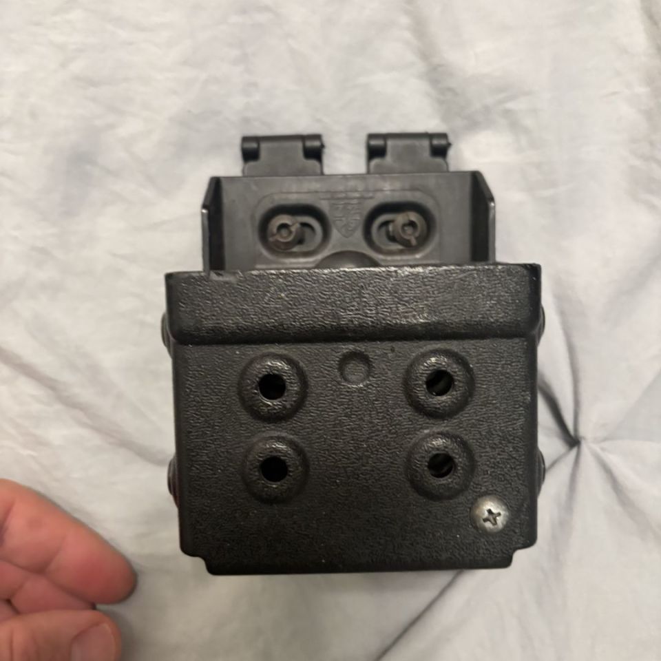 Post 1 - Zero9 Double Cuff Case