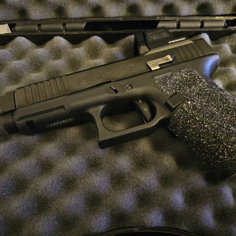 Post 2 - Glock 19 gen 5 mos