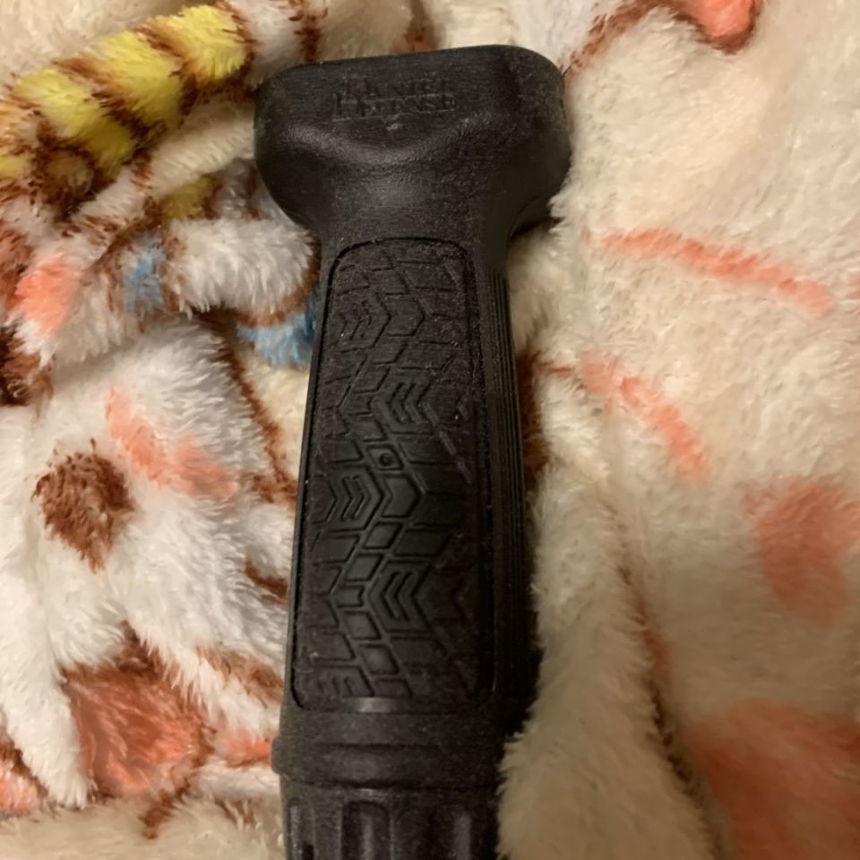 Post 1 - Daniel Defense vertical grip