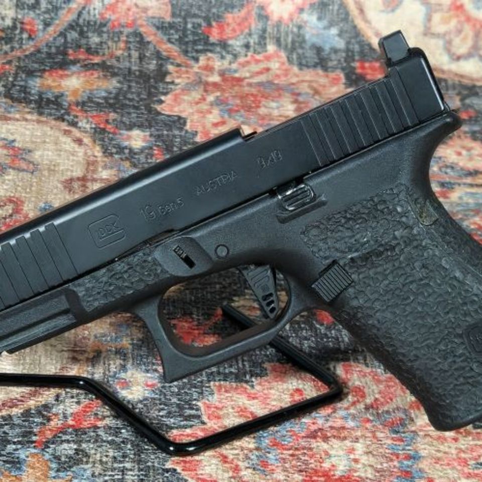 Post 1 - Glock 19 Gen5 MOS Johnny Glock