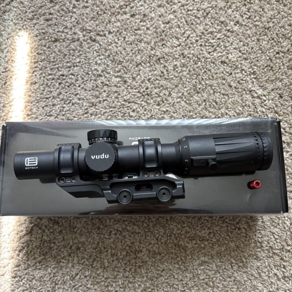 Post 2 - EOTECH 1-6 Vudu + Mount