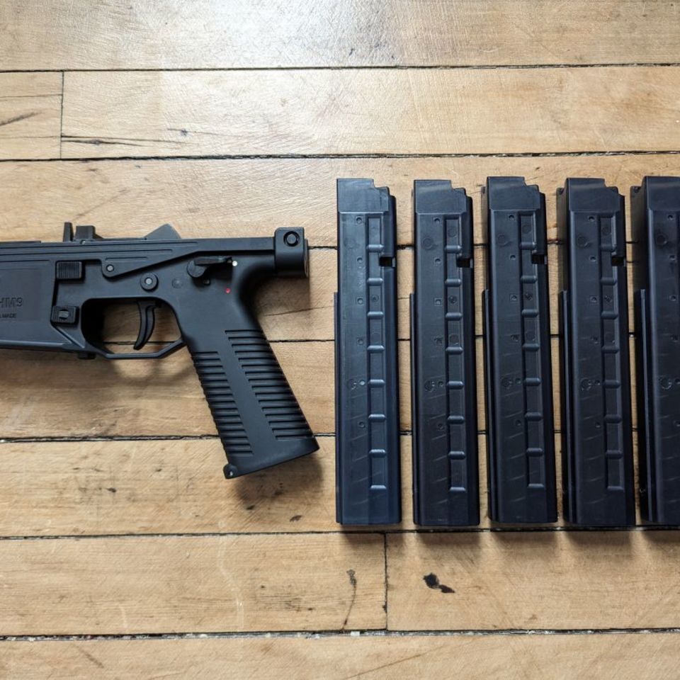 Post 1 - GHM-9 Lower w/ 5 OEM 30rd Mags